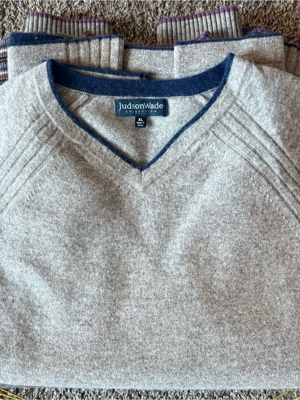 Judson Wade Collection Men's V-Neck Gray Sweater Size XL
